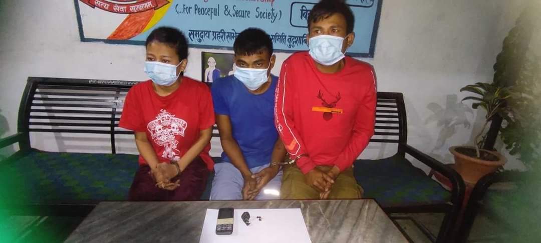 लागुऔषध ब्राउसुगर सहित ४ जना पक्राउ
