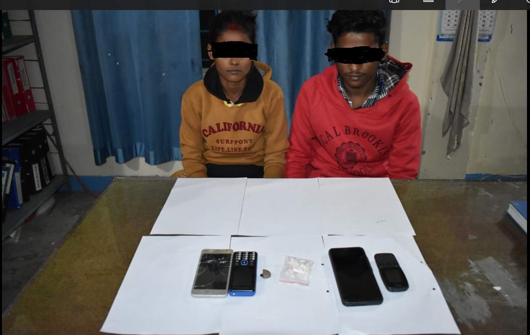 लागुऔषध सहित २ जना पक्राउ