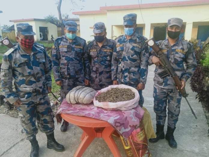 सशस्त्र प्रहरीद्वारा गाँजा बरामद