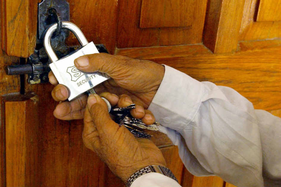 तलब/भत्ता नदिने कार्यालय प्रमुख थुनिए कार्यकक्षमै