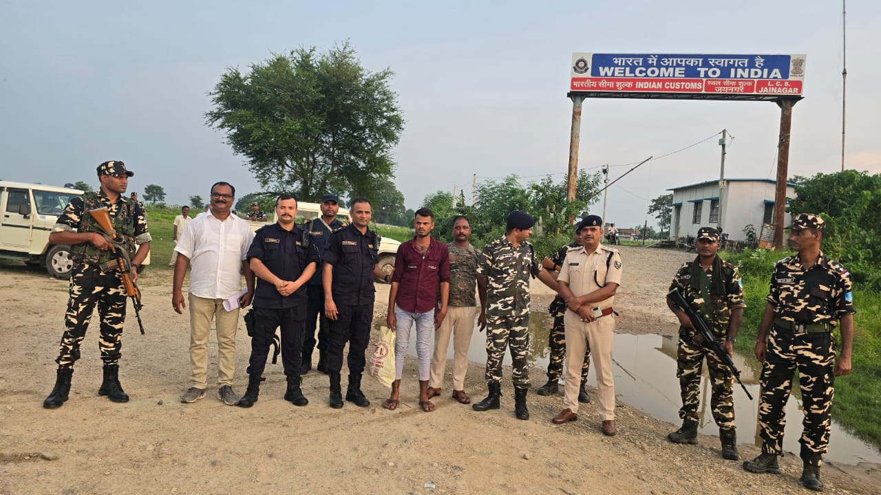 विभिन्न कारागारबाट भागेका तीन जना कैदिबन्दी सिरहाको भारतीय सीमाक्षेत्रबाट पक्राउ
