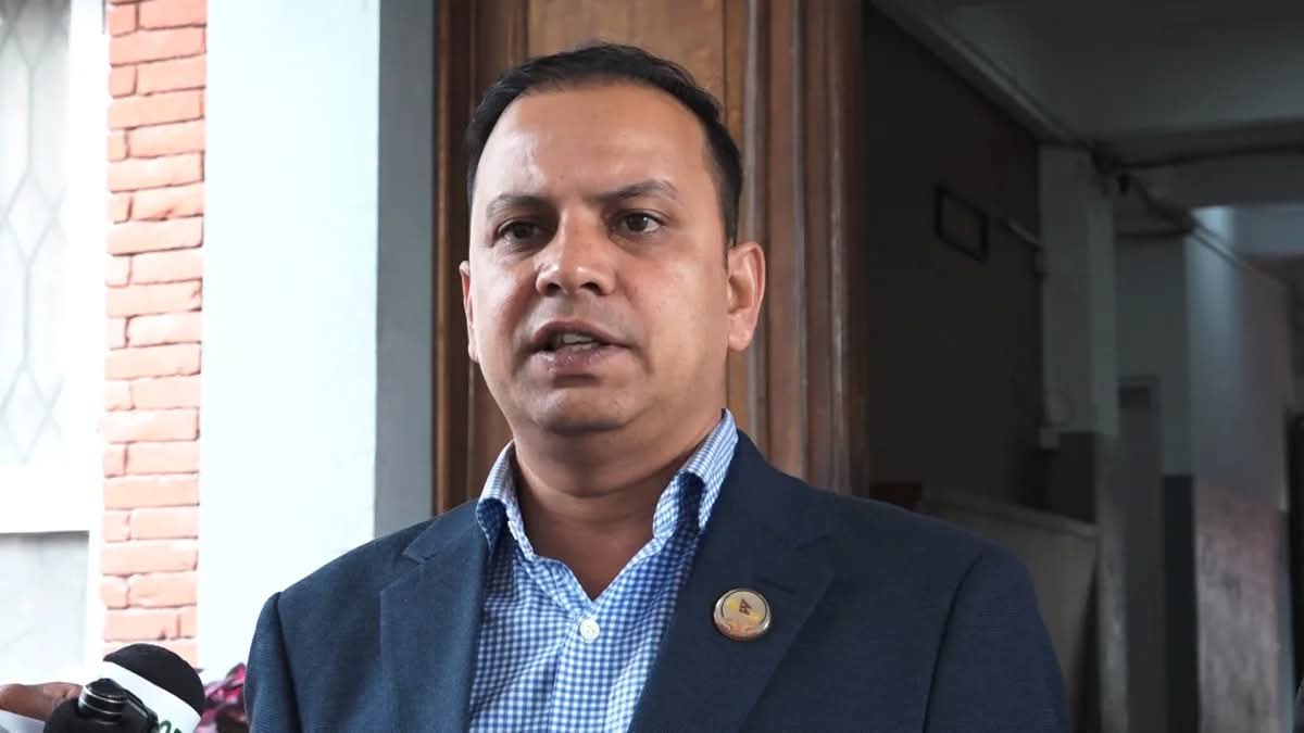 निर्वाचन प्रहरी पोसाक खरिद प्रकरण : मङ्सिर २० भित्र प्रतिवेदन बुझाउने उपसमितिको तयारी